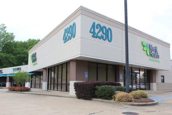 High Traffic Retail or Medical Space | Lakeland Drive: 4290 Lakeland Dr, Flowood, MS 39232